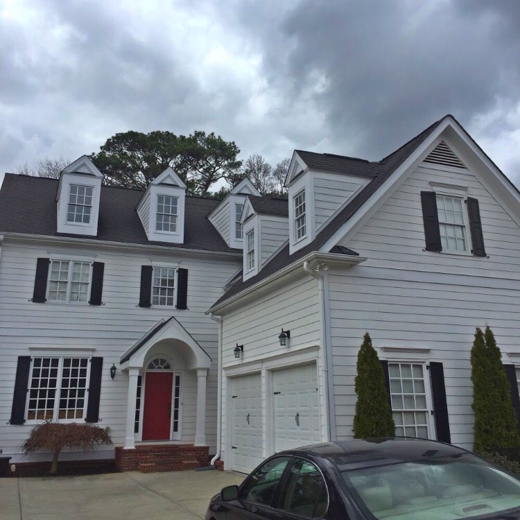 Low slope standing seam metal roofing installation and fastening
